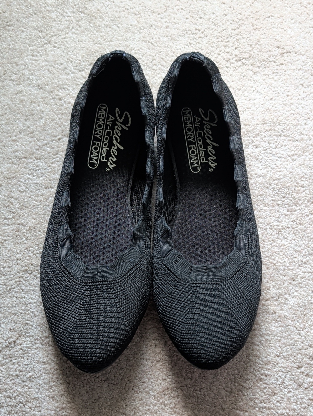 NWOT Skechers Women’s Black Knit Slip-On Ballet Flats with Memory Foam, Sz 8